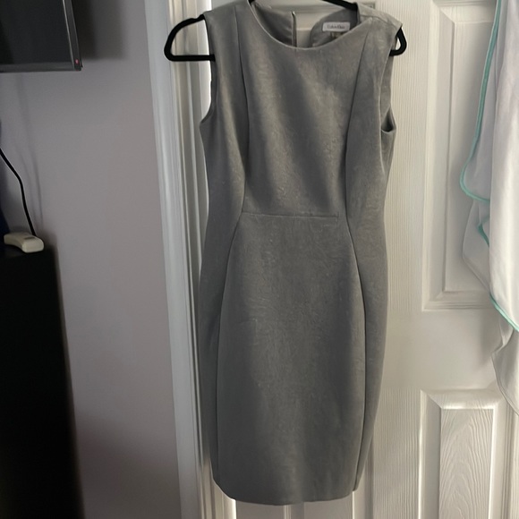 Calvin Klein - Picture 1 of 1